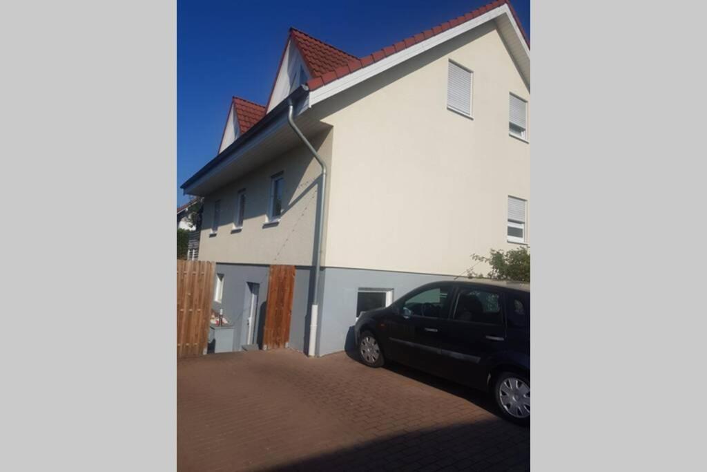 Schoene Wohnung In Karben - Rendel, Mit Freisitz Екстер'єр фото
