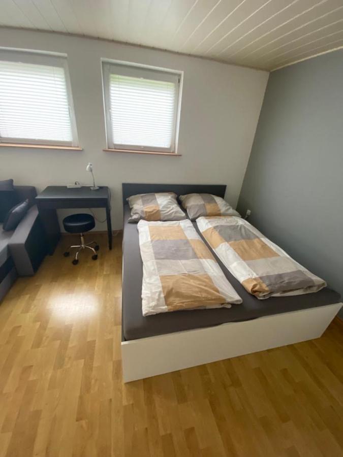 Schoene Wohnung In Karben - Rendel, Mit Freisitz Екстер'єр фото
